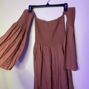 Off-shoulder Casual Mauve Flowy Dress